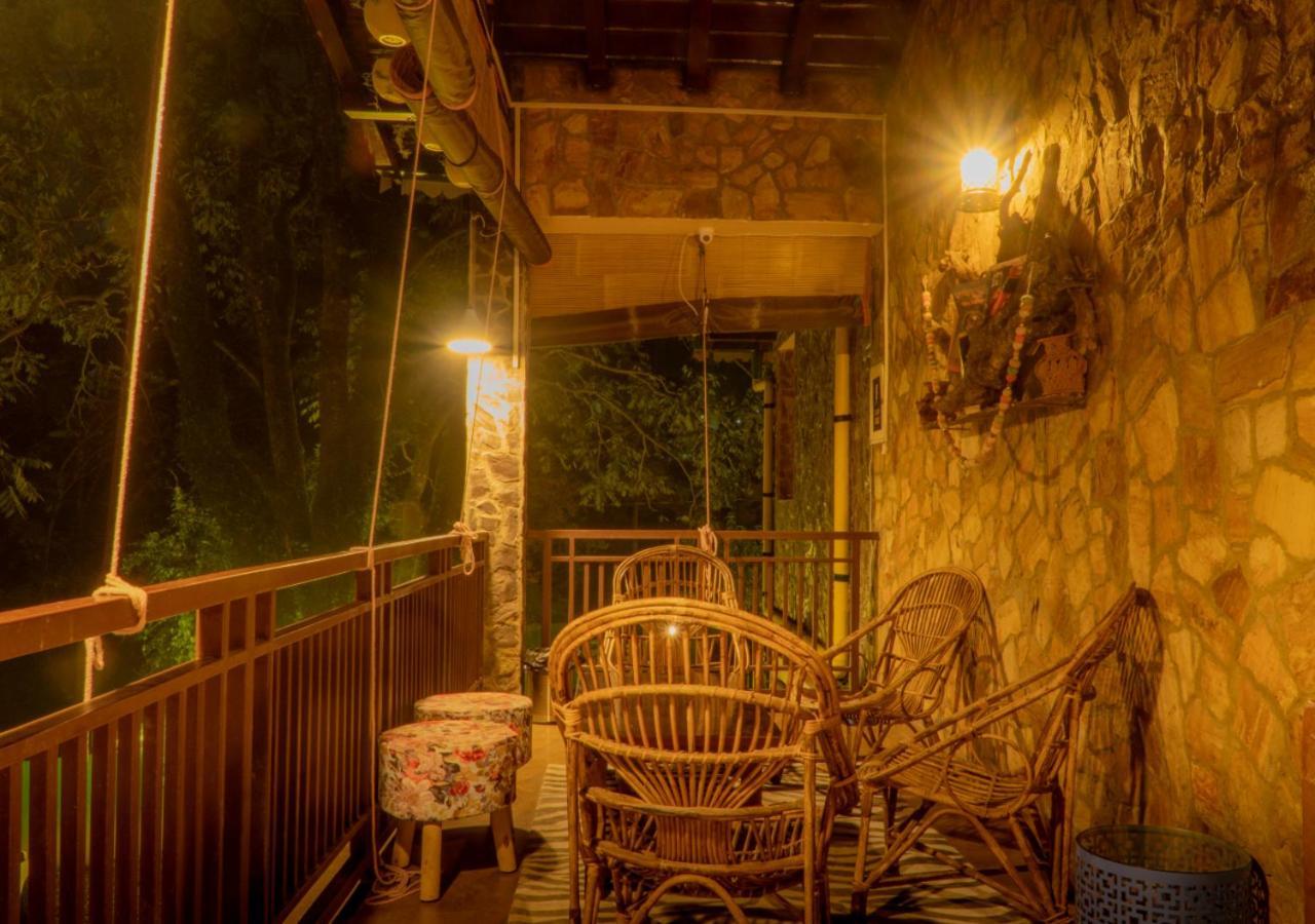 Weekends Forever Naukuchiatal, Bhimtal Hostel ภายนอก รูปภาพ